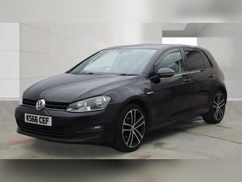 Used Volkswagen Golf 2016 for sale - 78417458: Photo