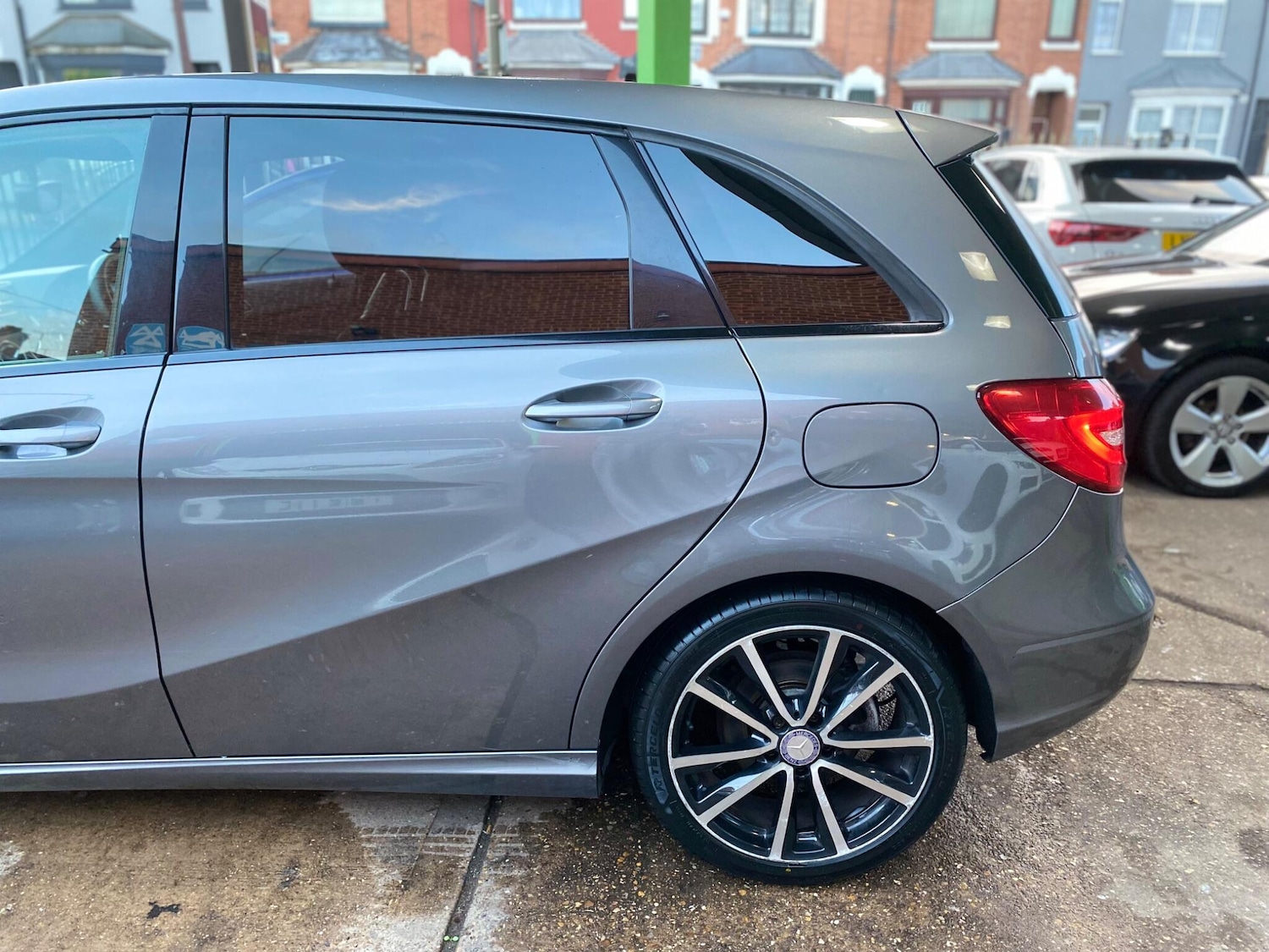 Used Mercedes-Benz B Class 2012 for sale - 76337465: Photo 12