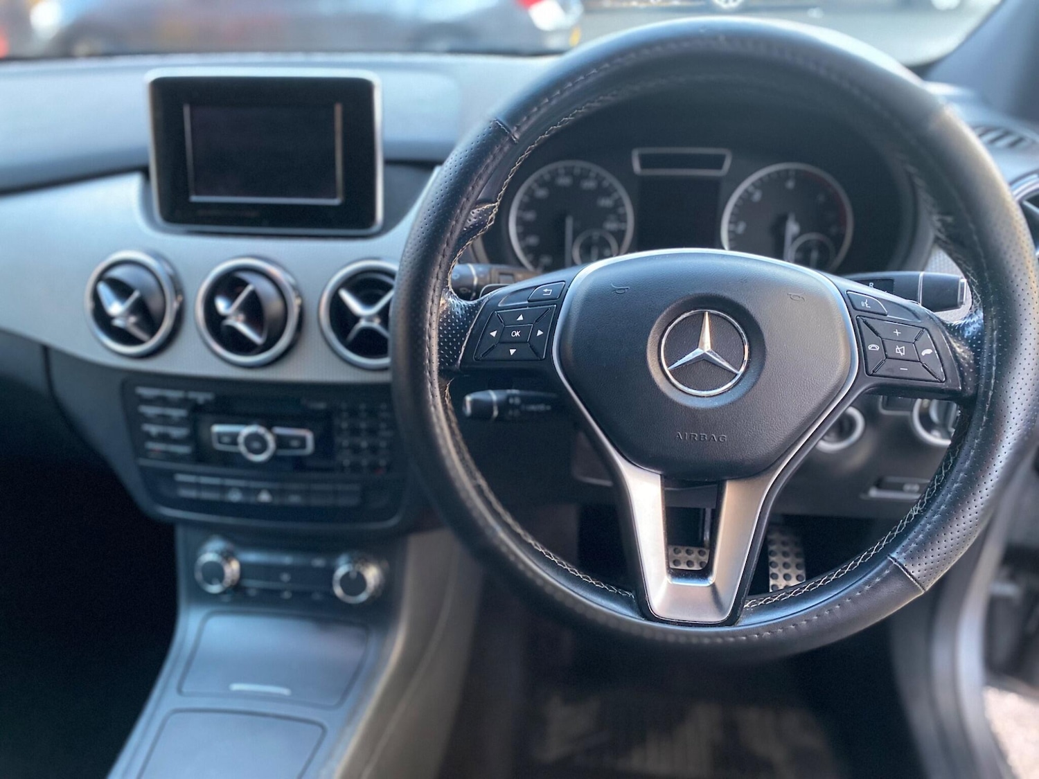 Used Mercedes-Benz B Class 2012 for sale - 76337465: Photo 25