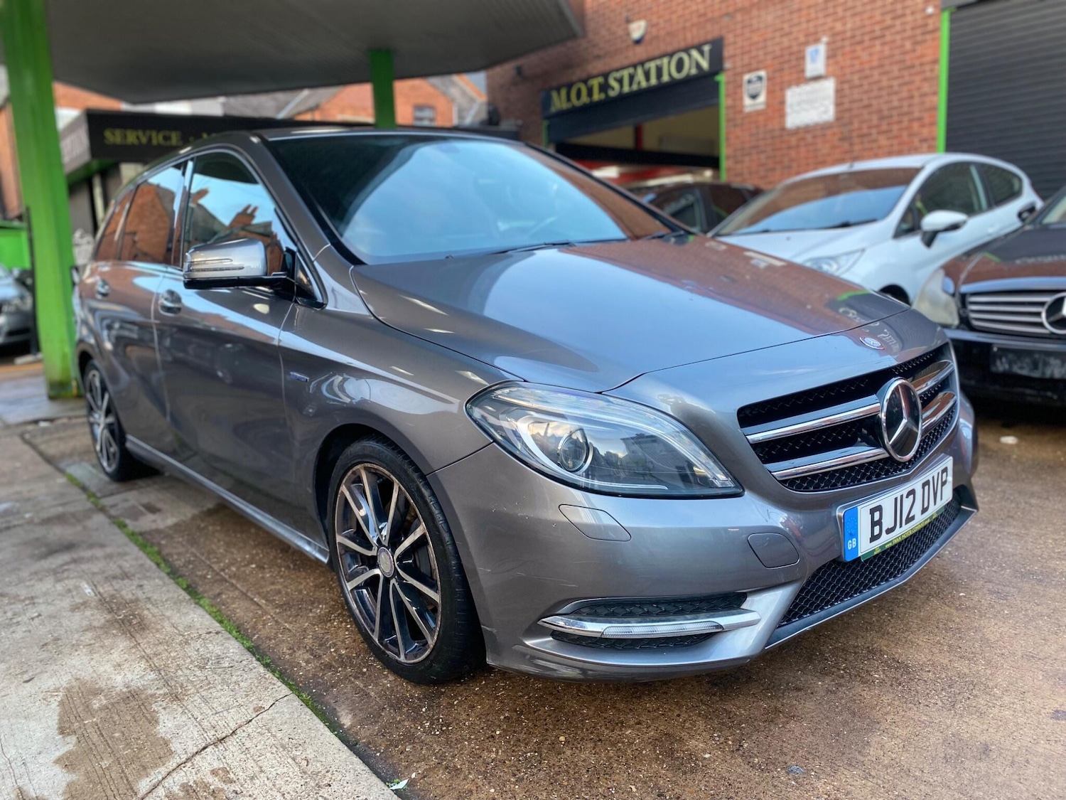 Used Mercedes-Benz B Class 2012 for sale - 76337465: Photo 4