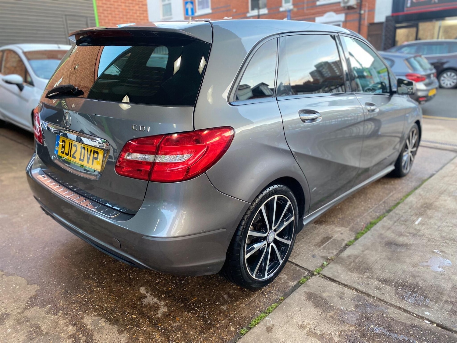 Used Mercedes-Benz B Class 2012 for sale - 76337465: Photo 9