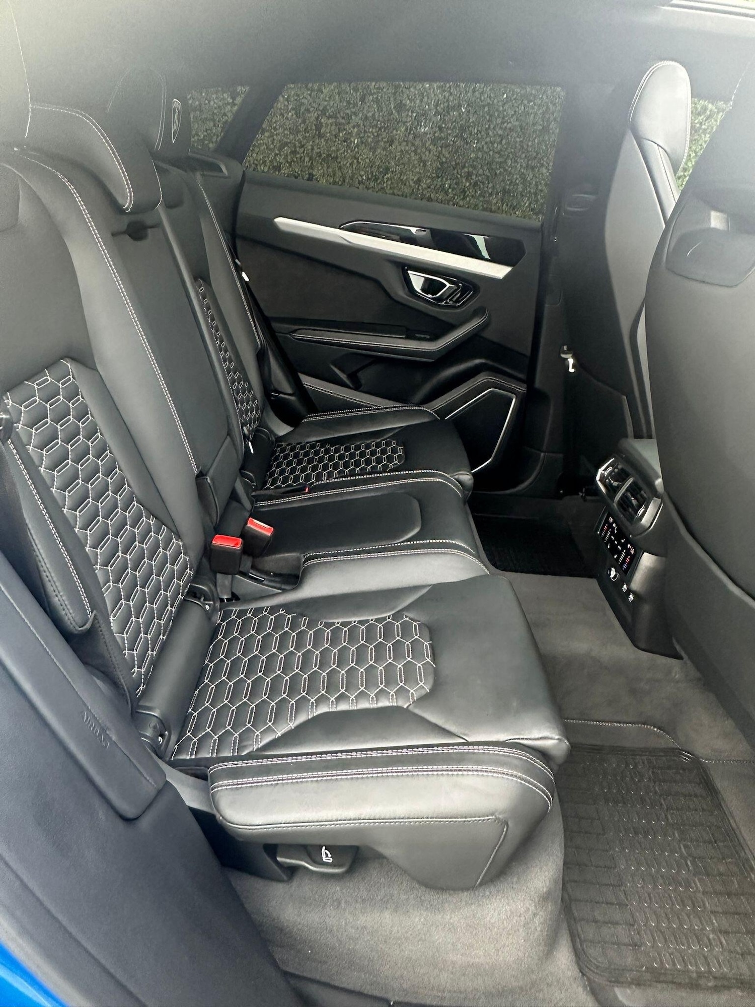 Used Lamborghini Urus 2021 for sale - 76688594: Photo 26