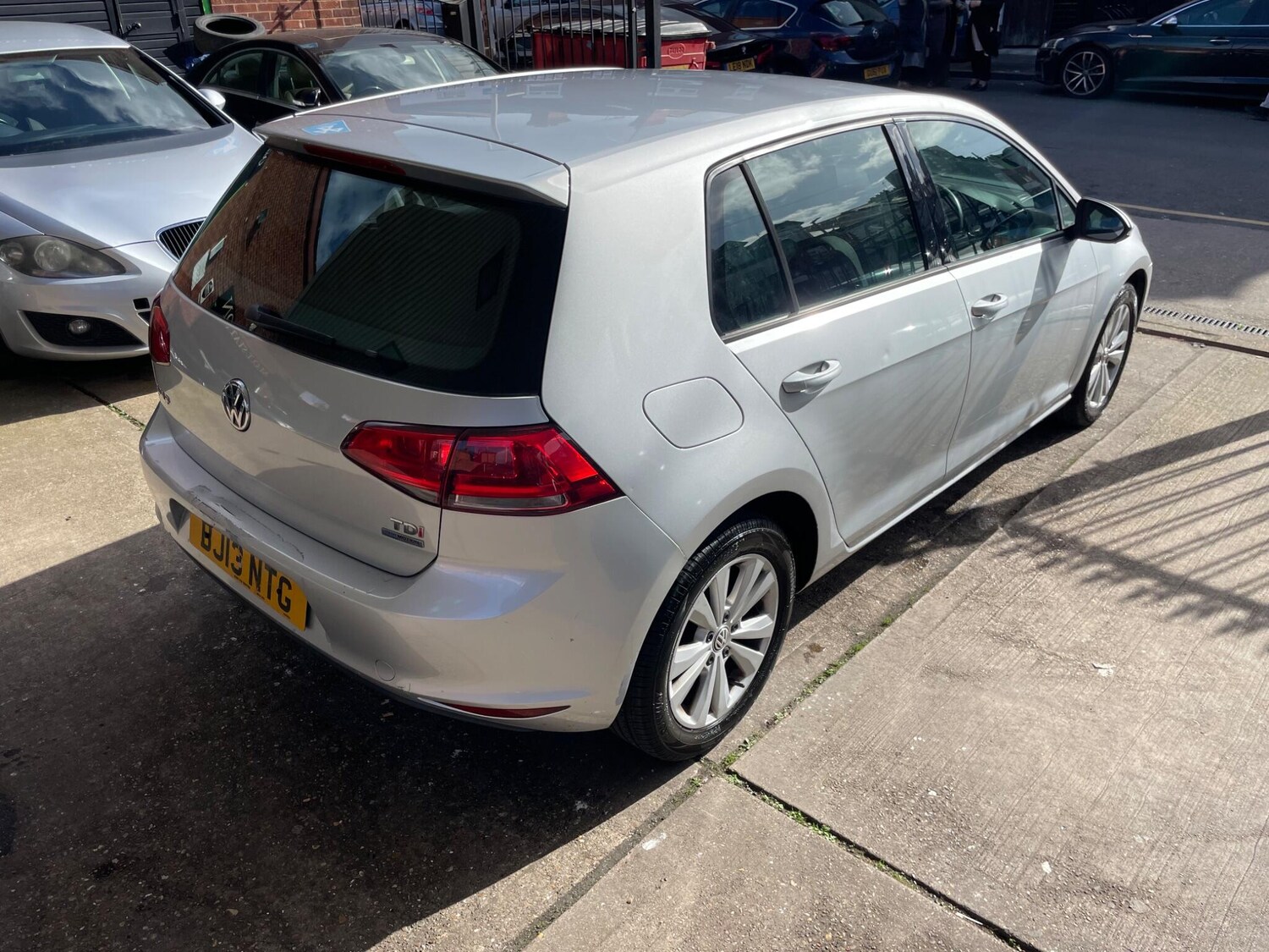 Used Volkswagen Golf 2013 for sale - 77839088: Photo 11
