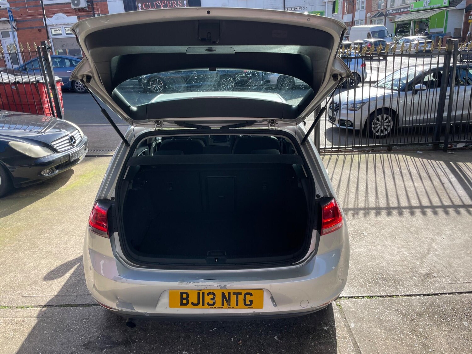 Used Volkswagen Golf 2013 for sale - 77839088: Photo 26