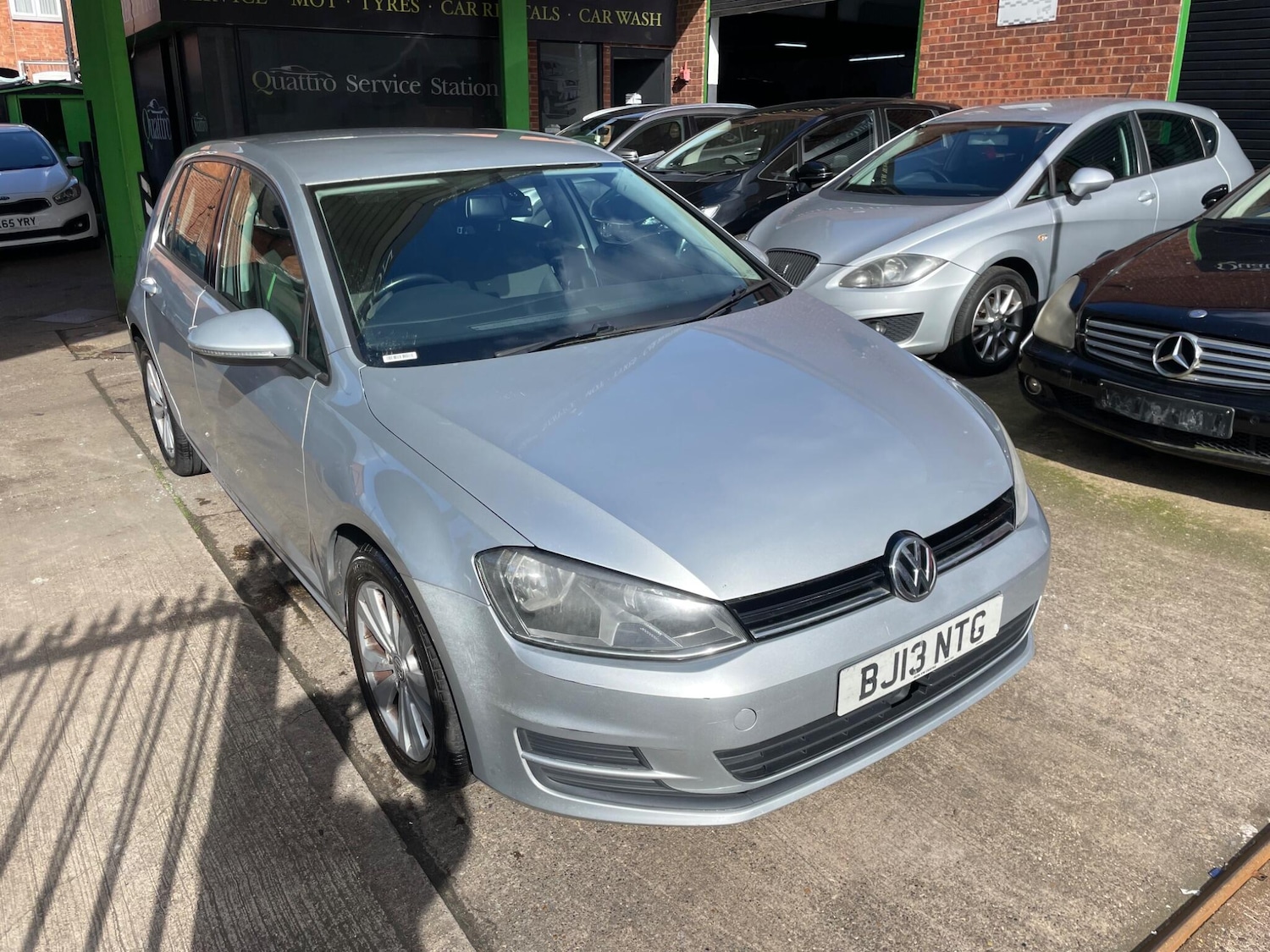 Used Volkswagen Golf 2013 for sale - 77839088: Photo 5