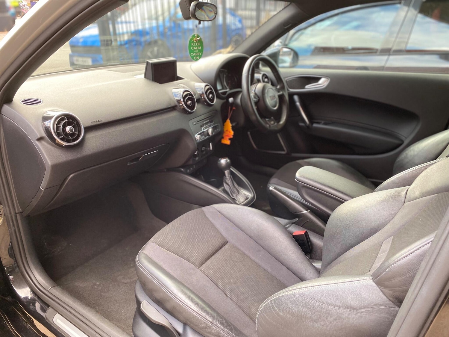 Used Audi A1 2011 for sale - 76398346: Photo 16