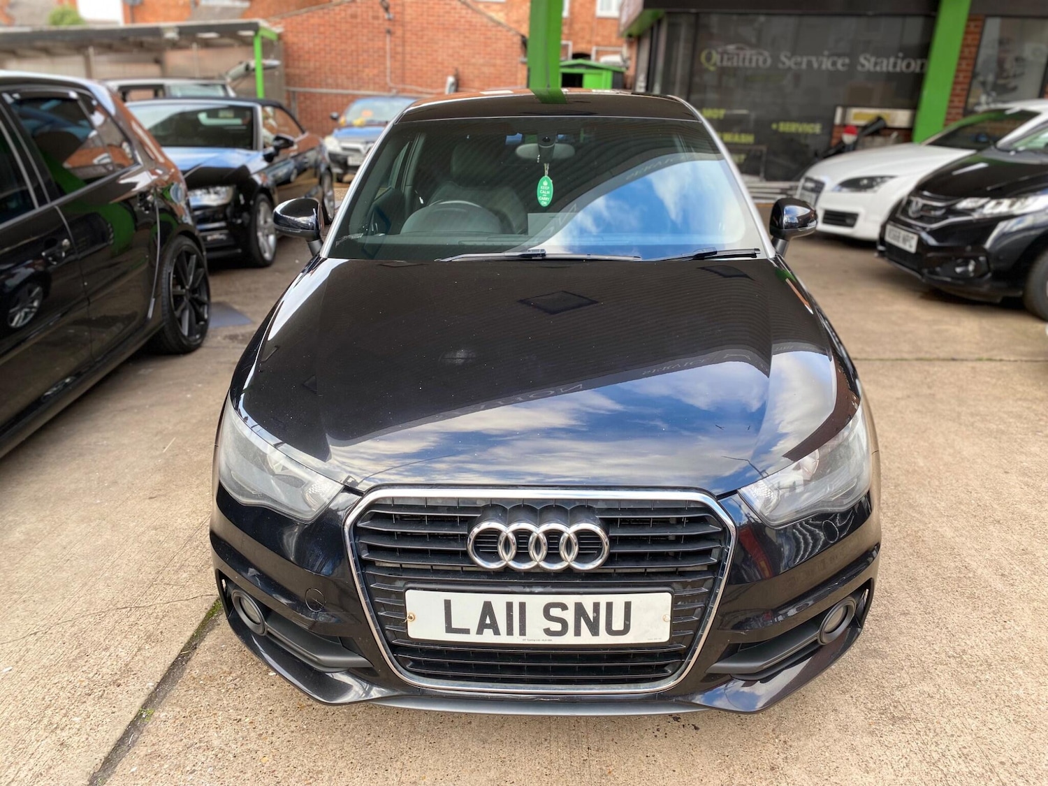 Used Audi A1 2011 for sale - 76398346: Photo 3