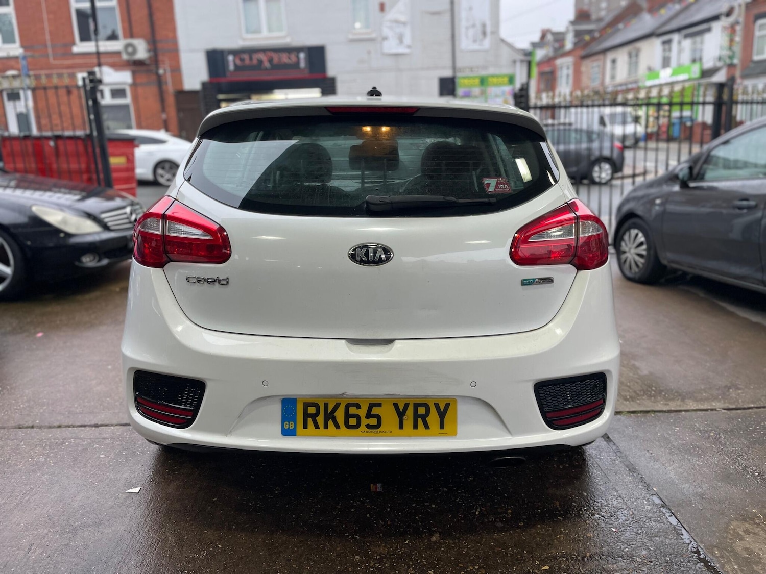 Used Kia Ceed 2015 for sale - 77455350: Photo 2