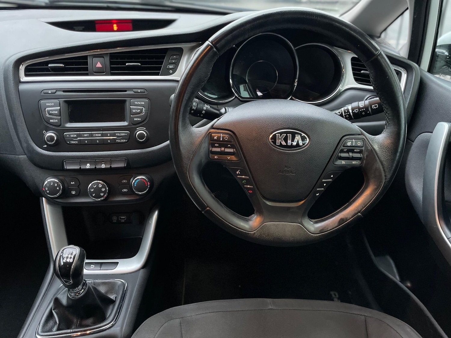 Used Kia Ceed 2015 for sale - 77455350: Photo 21