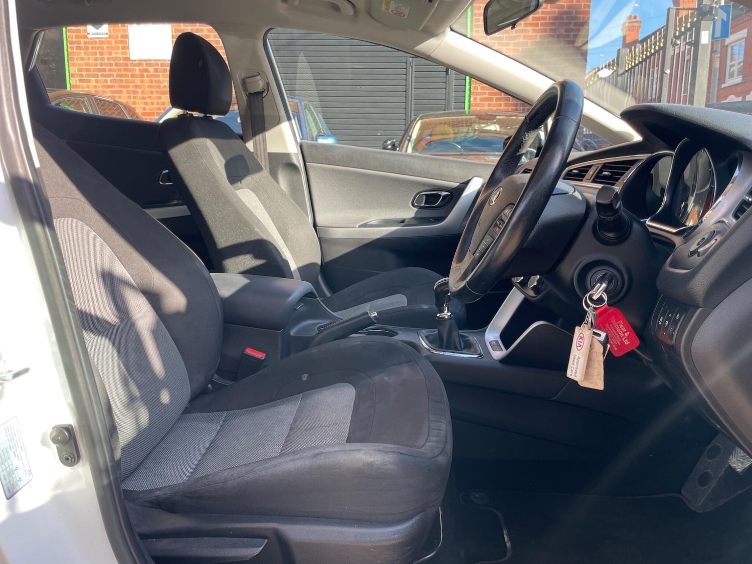 Used Kia Ceed 2015 for sale - 77455350: Photo 32