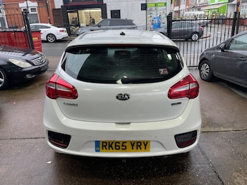 Used Kia Ceed 2015 for sale - 77455350: Photo