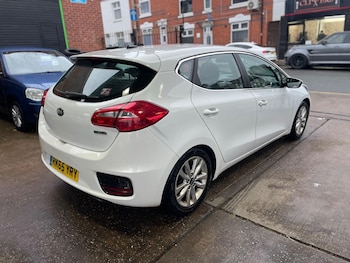 Used Kia Ceed 2015 for sale - 77455350: Photo