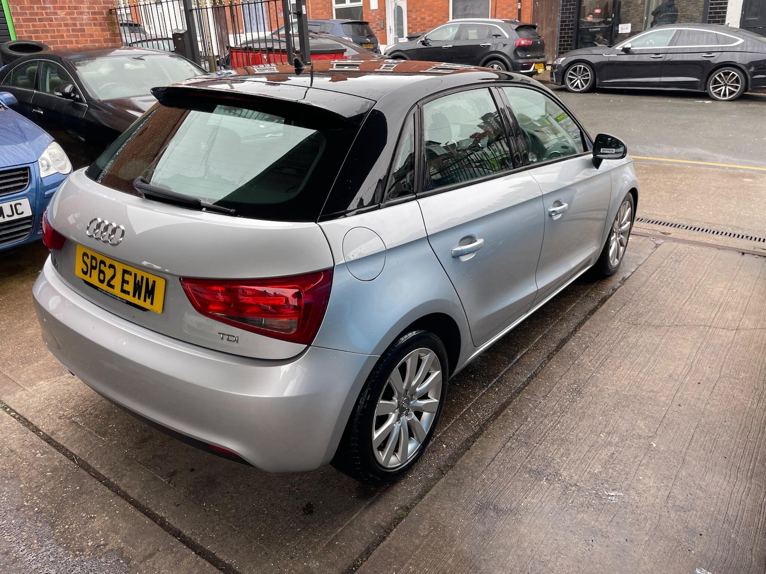 Used Audi A1 2012 for sale - 77612824: Photo 11