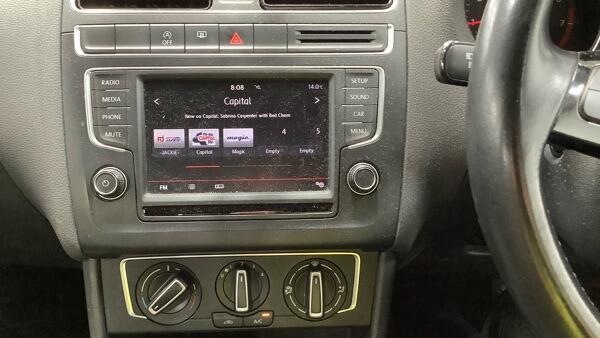 Used Volkswagen Polo 2015 for sale - 78203834: Photo 10