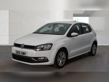 Used Volkswagen Polo 2015 for sale - 78203834: Photo