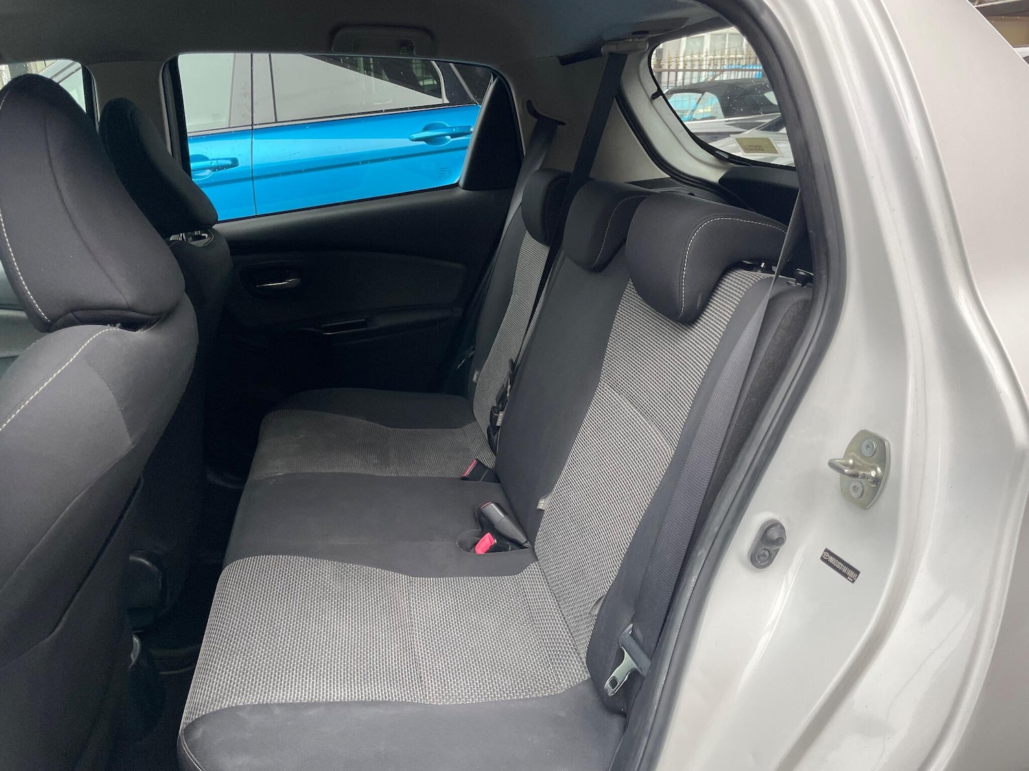 Used Toyota Yaris 2015 for sale - 77611749: Photo 25