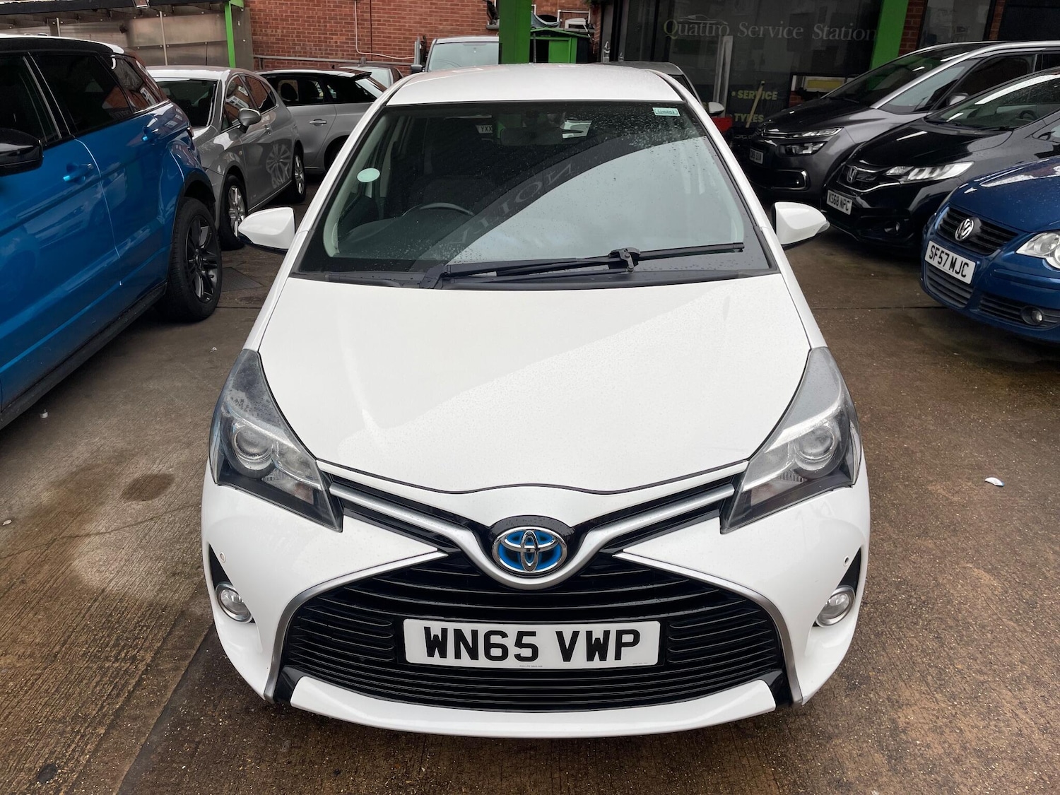 Used Toyota Yaris 2015 for sale - 77611749: Photo 3
