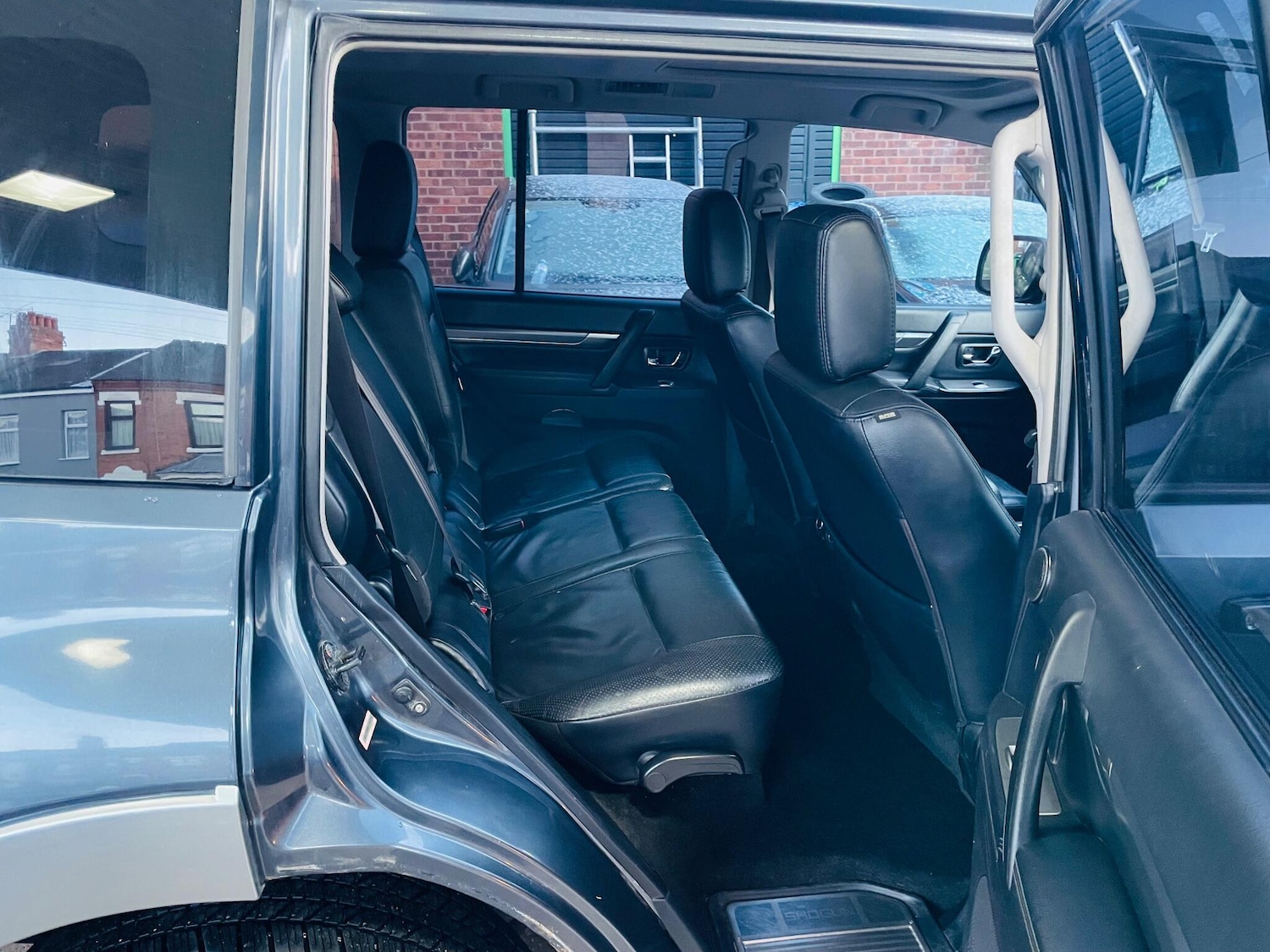 Used Mitsubishi Shogun 2009 for sale - 77108770: Photo 25