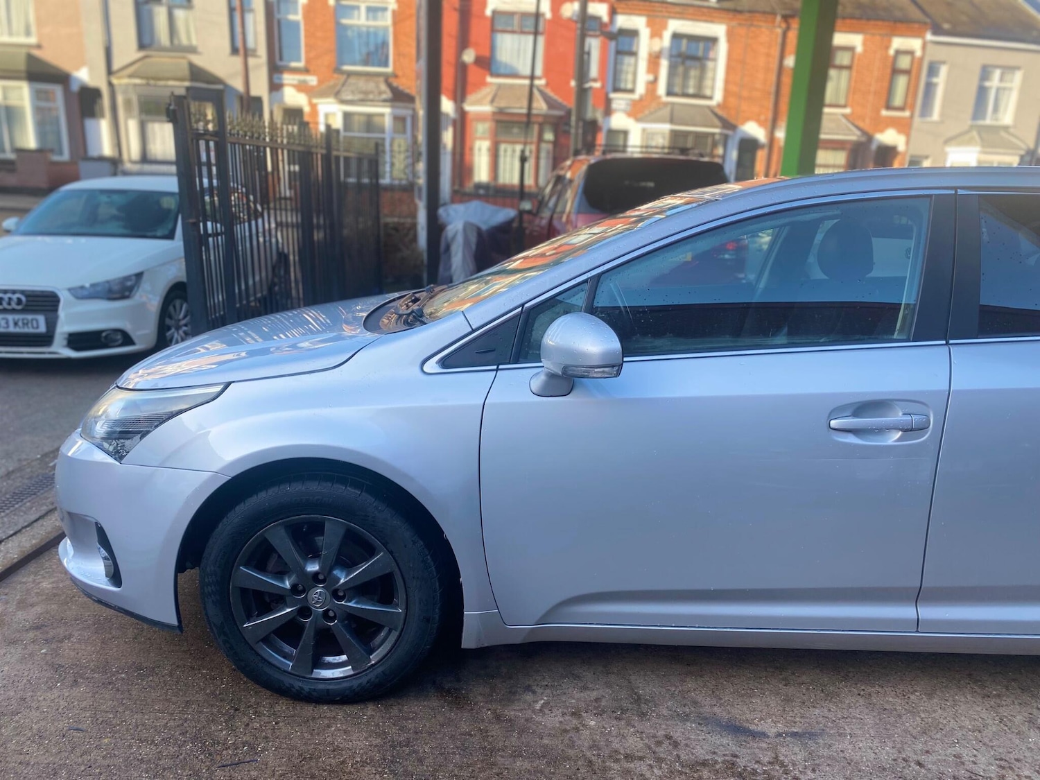 Used Toyota Avensis 2012 for sale - 76781207: Photo 15