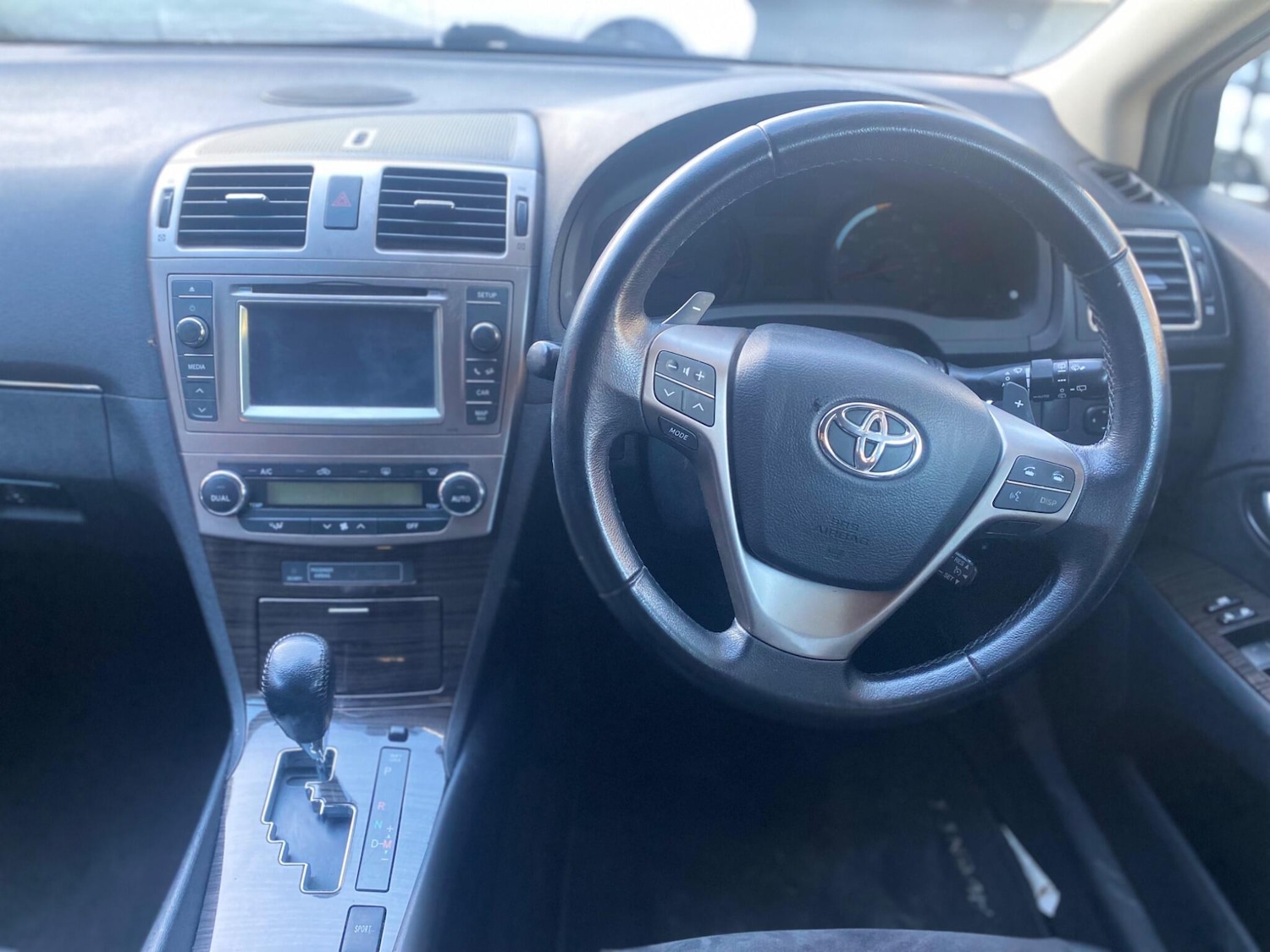 Used Toyota Avensis 2012 for sale - 76781207: Photo 23