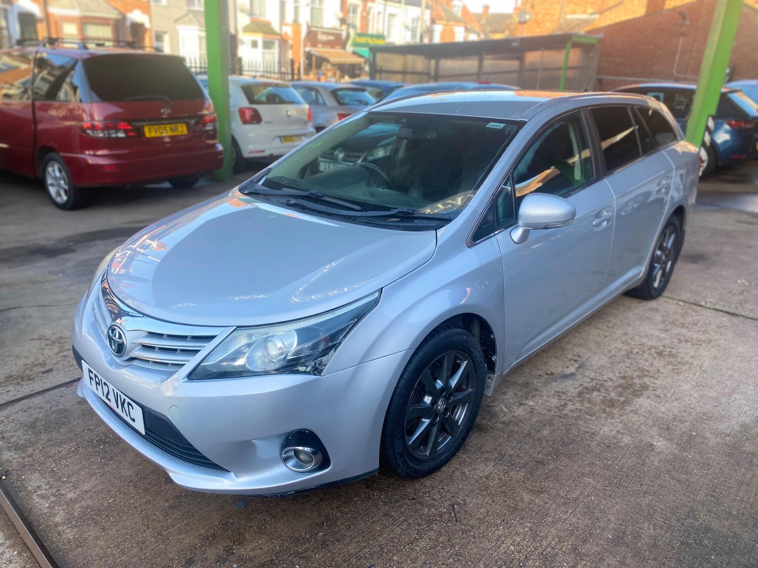 Used Toyota Avensis 2012 for sale - 76781207: Photo 24