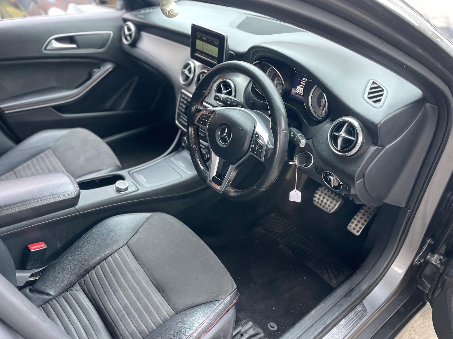 Used Mercedes-Benz GLA 2015 for sale - 77808994: Photo 31