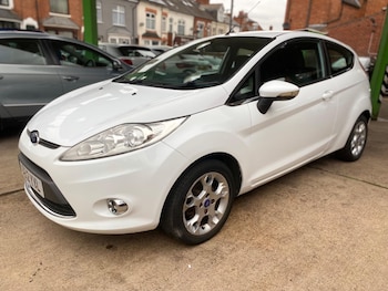 Used Ford Fiesta 2012 for sale - 76584583: Photo