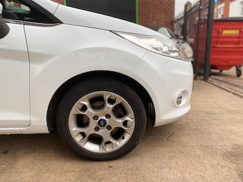 Used Ford Fiesta 2012 for sale - 76584583: Photo