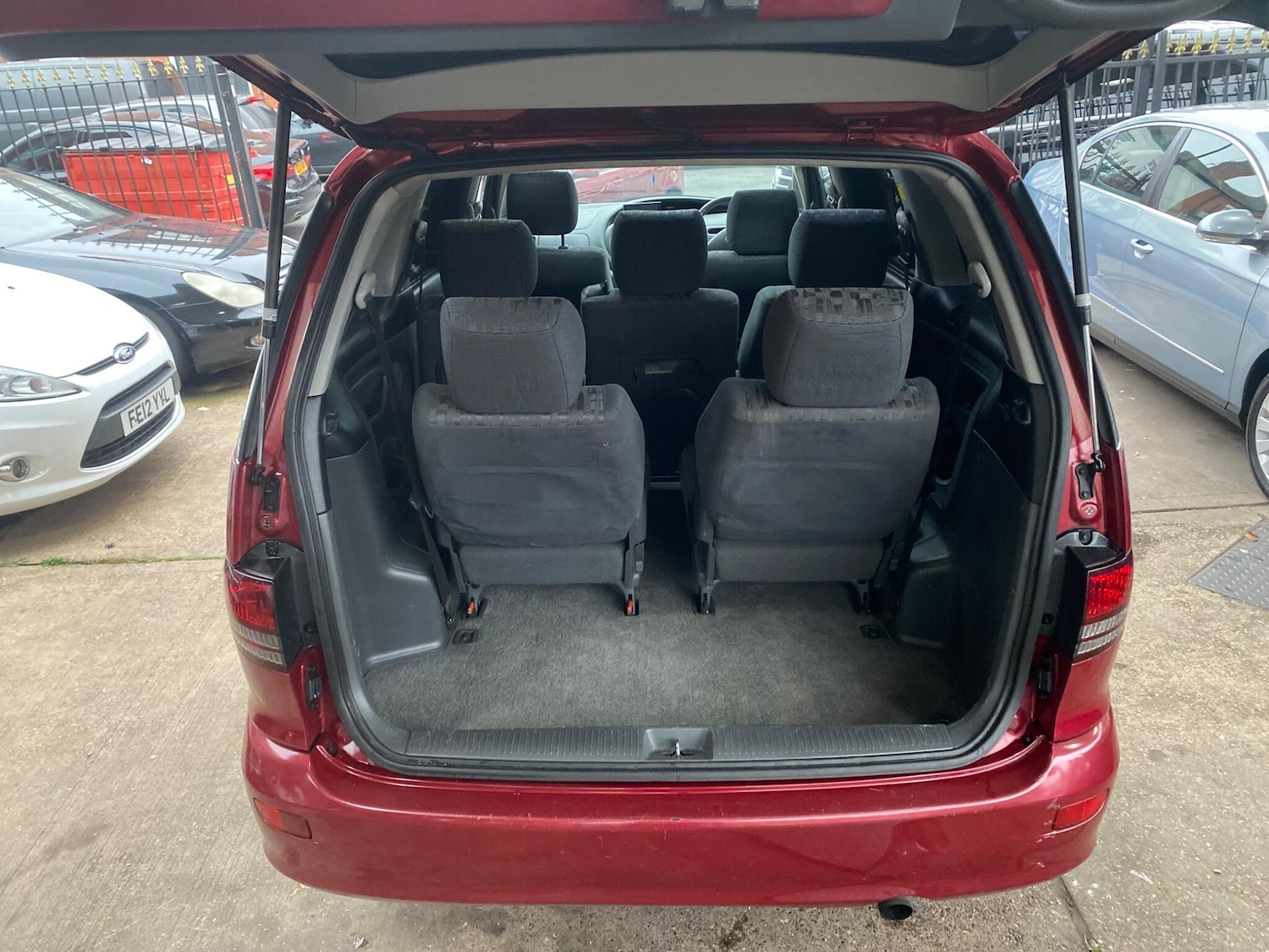 Used Toyota Previa 2005 for sale - 76269721: Photo 19