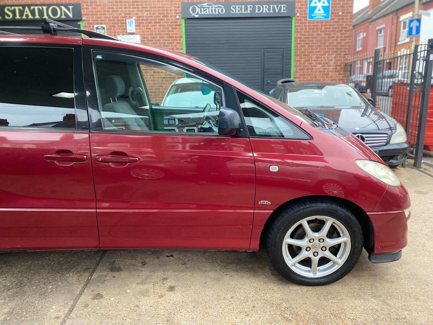 Used Toyota Previa 2005 for sale - 76269721: Photo 3