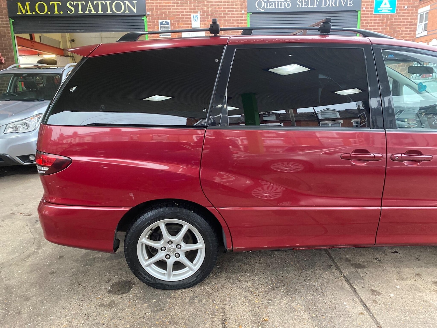 Used Toyota Previa 2005 for sale - 76269721: Photo 4