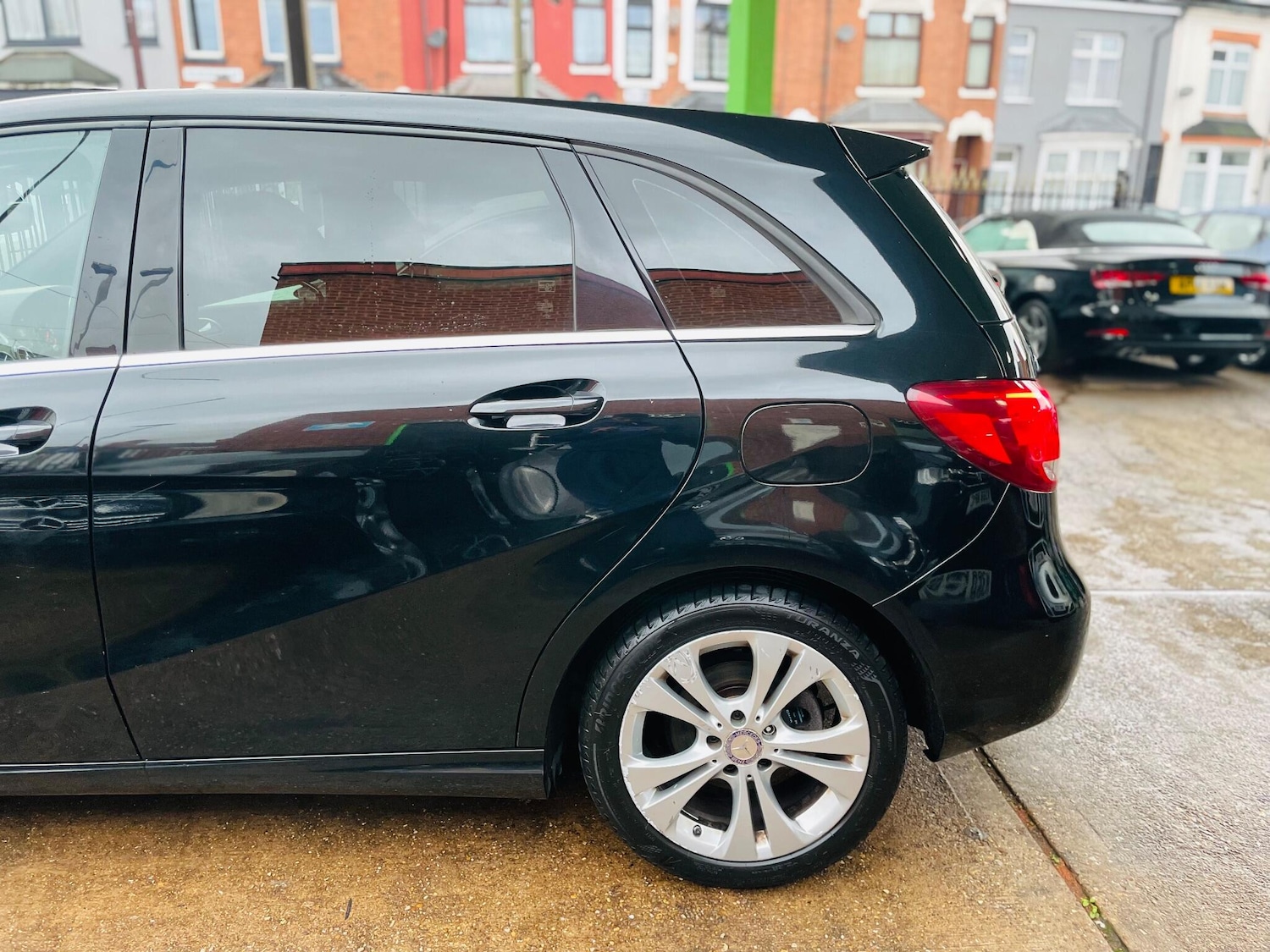 Used Mercedes-Benz B Class 2015 for sale - 76926245: Photo 16