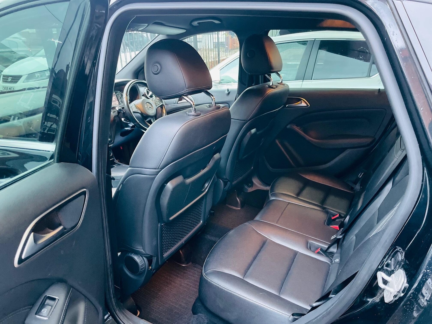 Used Mercedes-Benz B Class 2015 for sale - 76926245: Photo 23