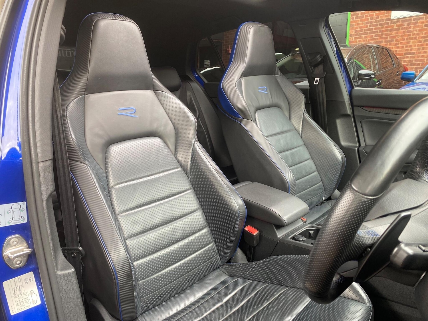 Used Volkswagen Golf 2021 for sale - 76425344: Photo 36