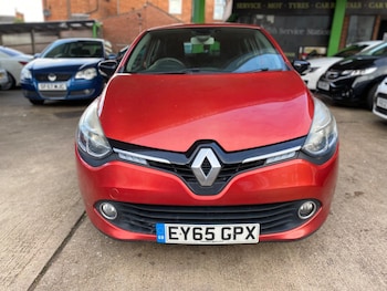 Used Renault Clio 2015 for sale - 76472210: Photo