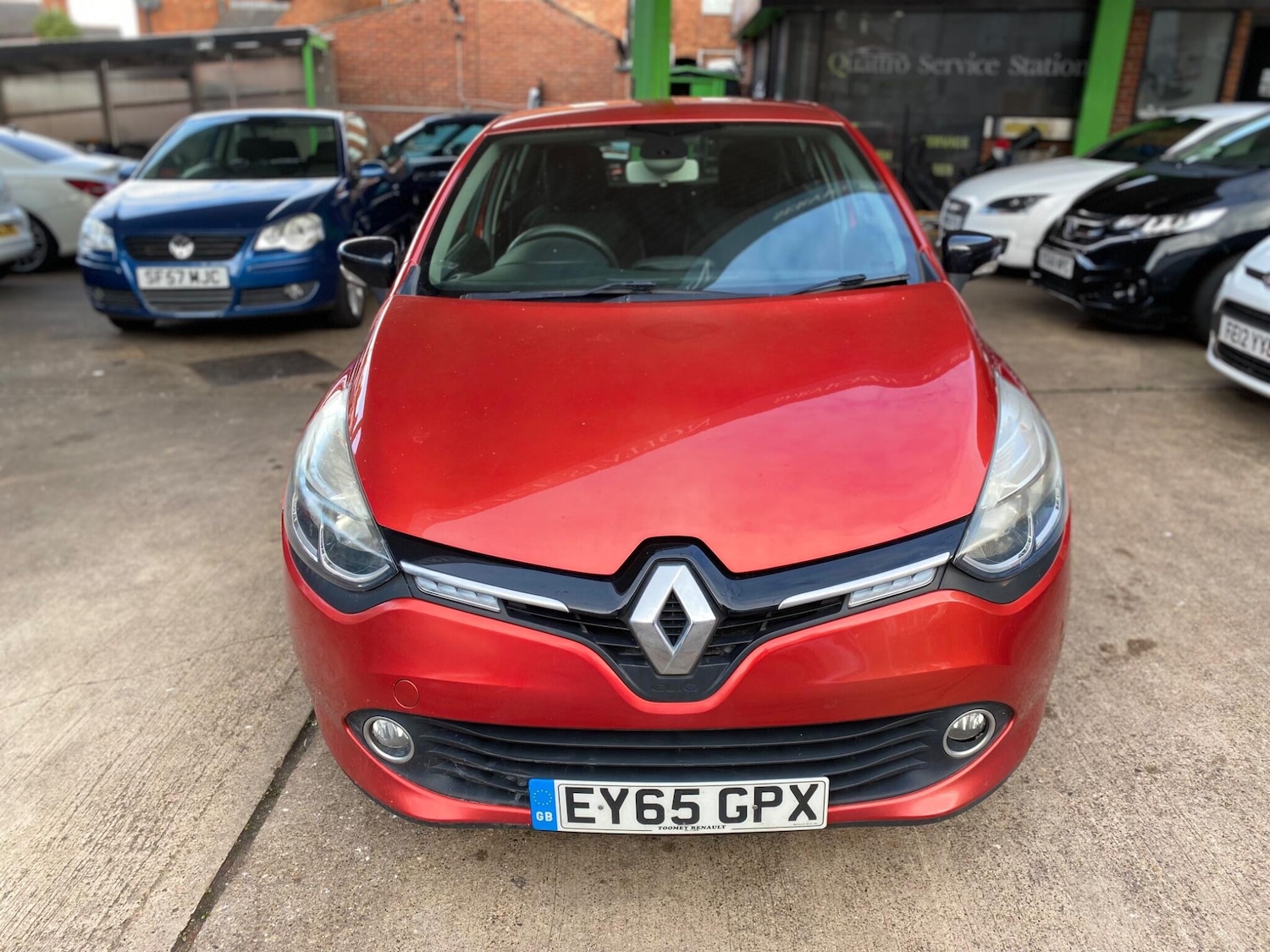 Used Renault Clio 2015 for sale - 76472210: Photo 3
