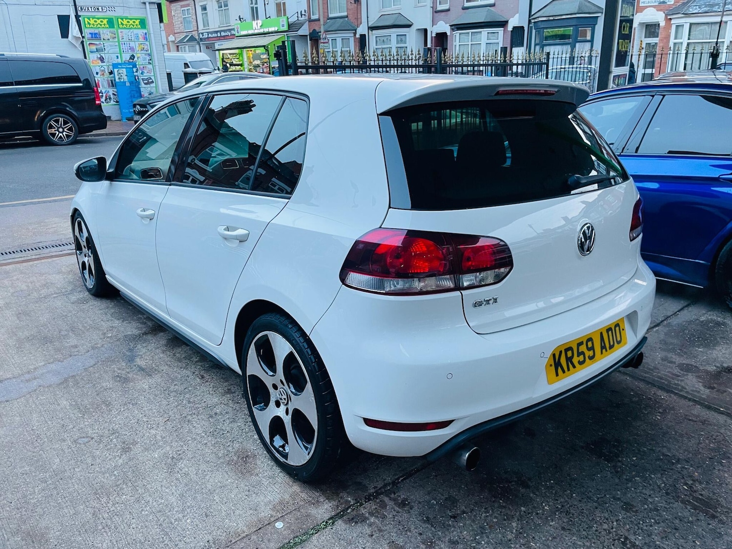 Used Volkswagen Golf 2009 for sale - 77175780: Photo 11