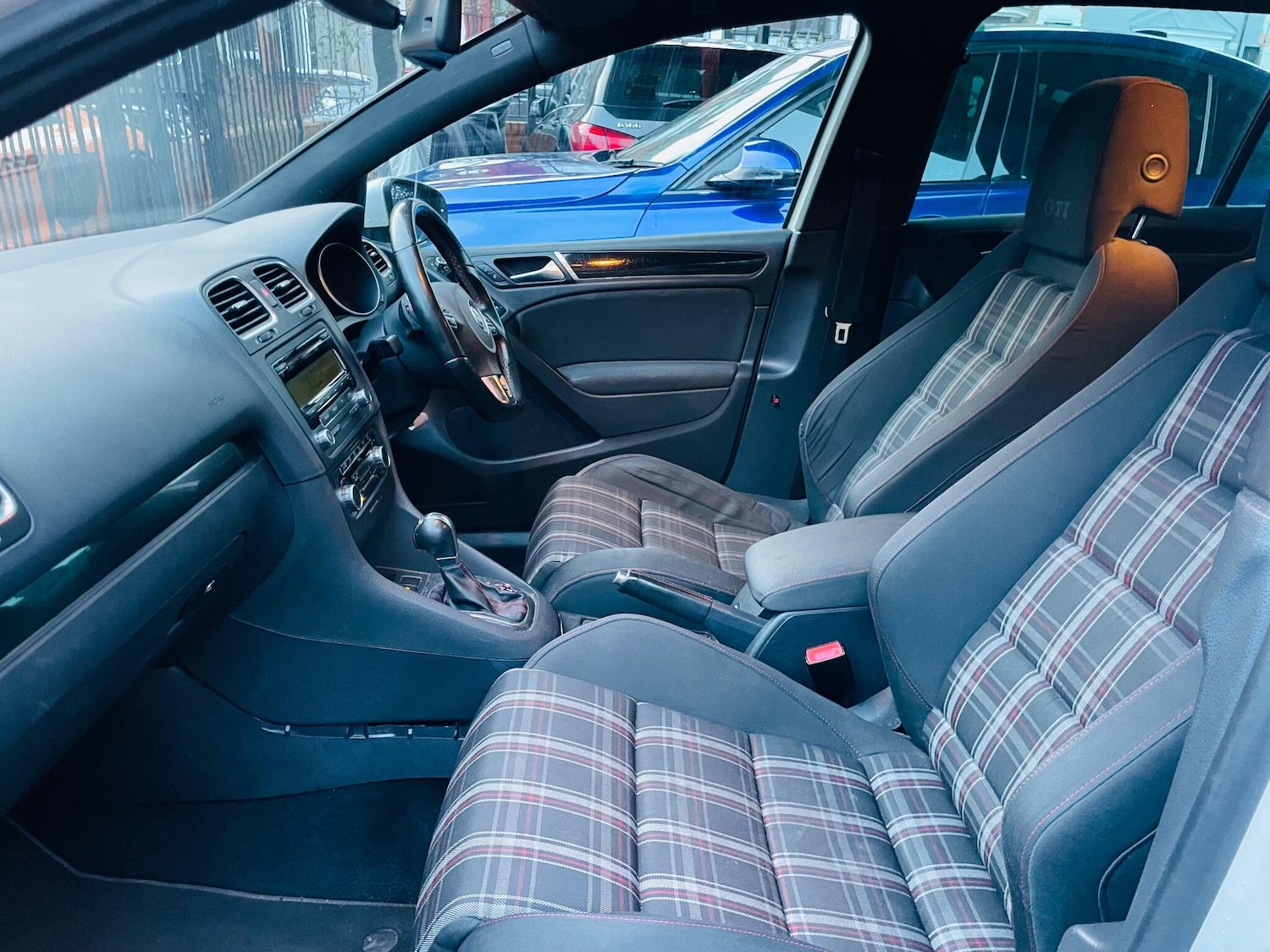 Used Volkswagen Golf 2009 for sale - 77175780: Photo 22