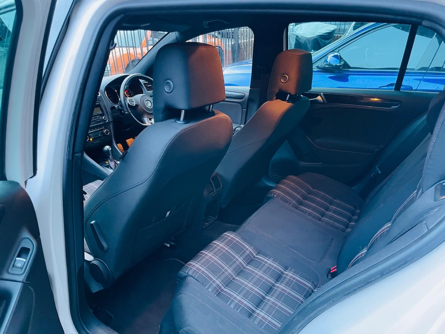 Used Volkswagen Golf 2009 for sale - 77175780: Photo 24