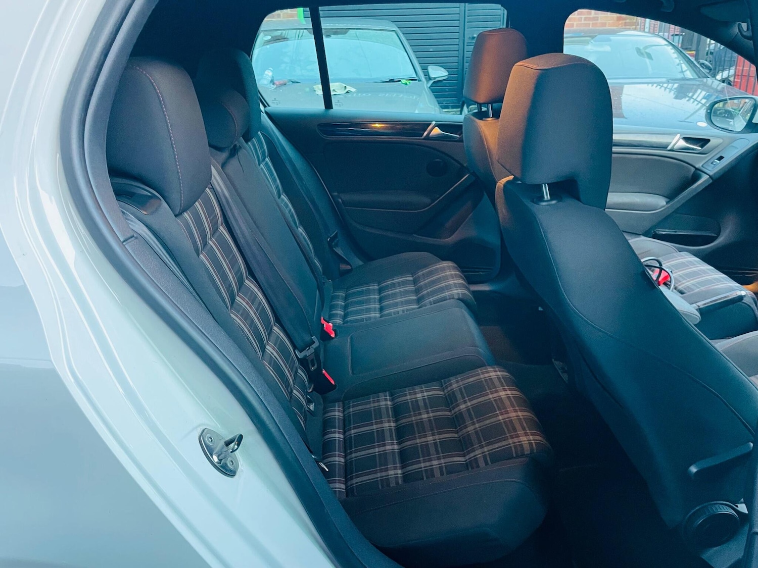 Used Volkswagen Golf 2009 for sale - 77175780: Photo 26