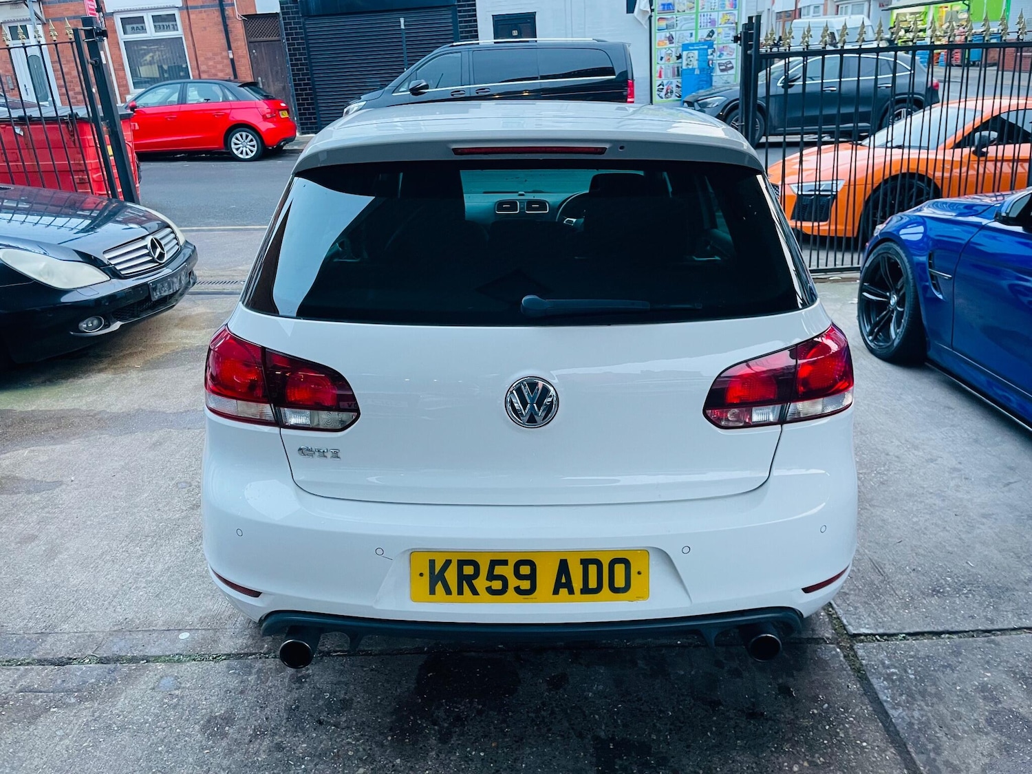 Used Volkswagen Golf 2009 for sale - 77175780: Photo 9