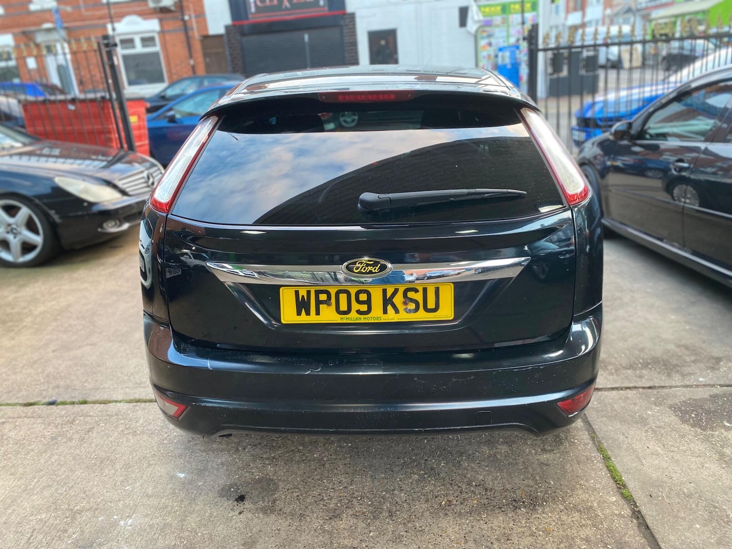 Used Ford Focus 2009 for sale - 76397945: Photo 10