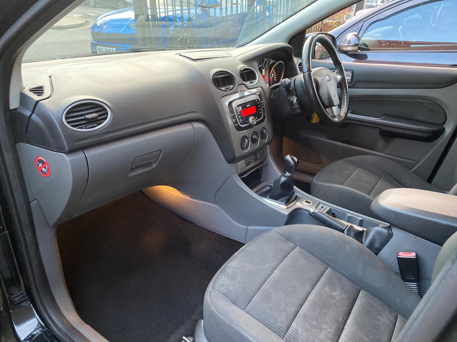 Used Ford Focus 2009 for sale - 76397945: Photo 16