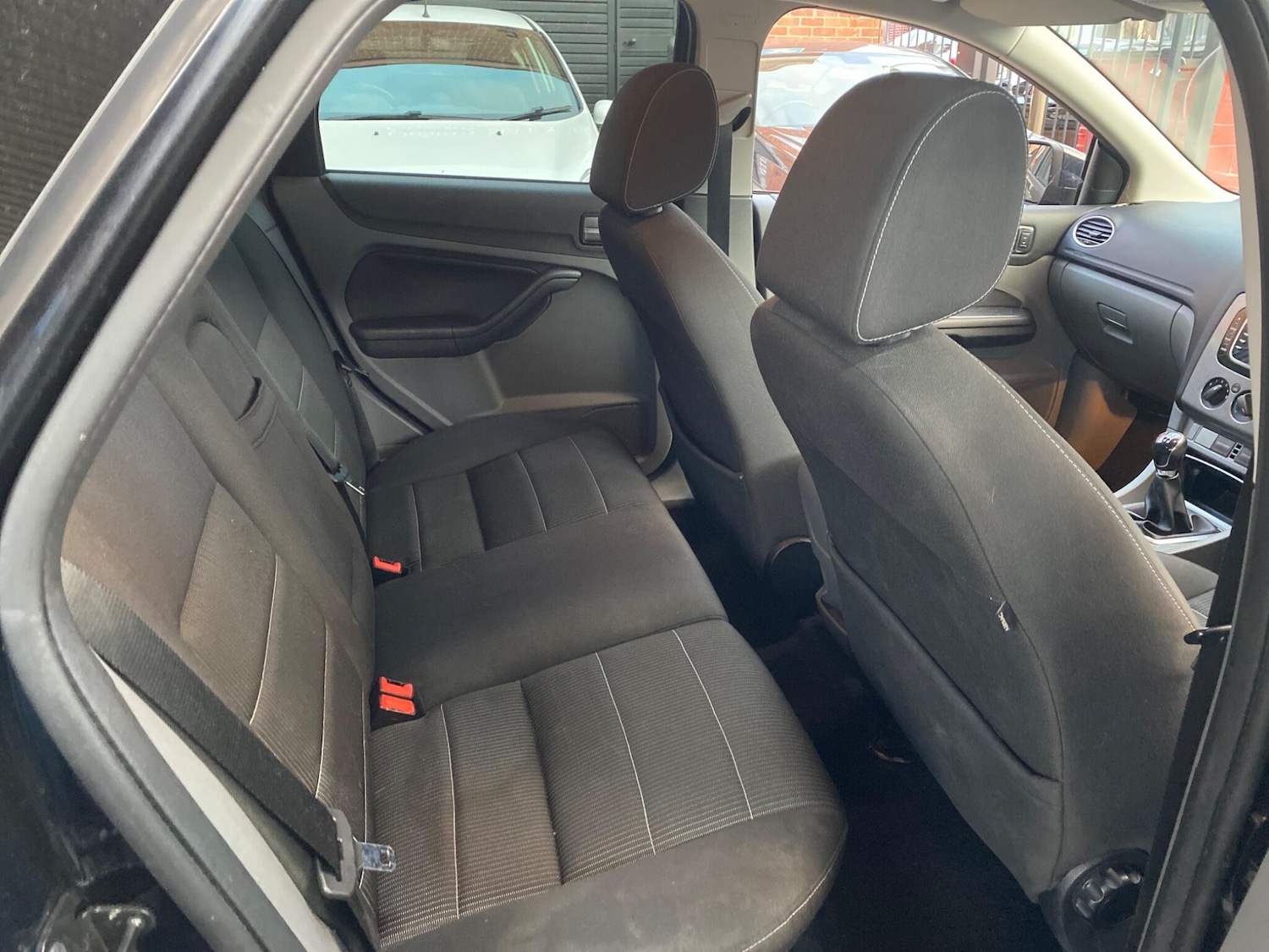 Used Ford Focus 2009 for sale - 76397945: Photo 20