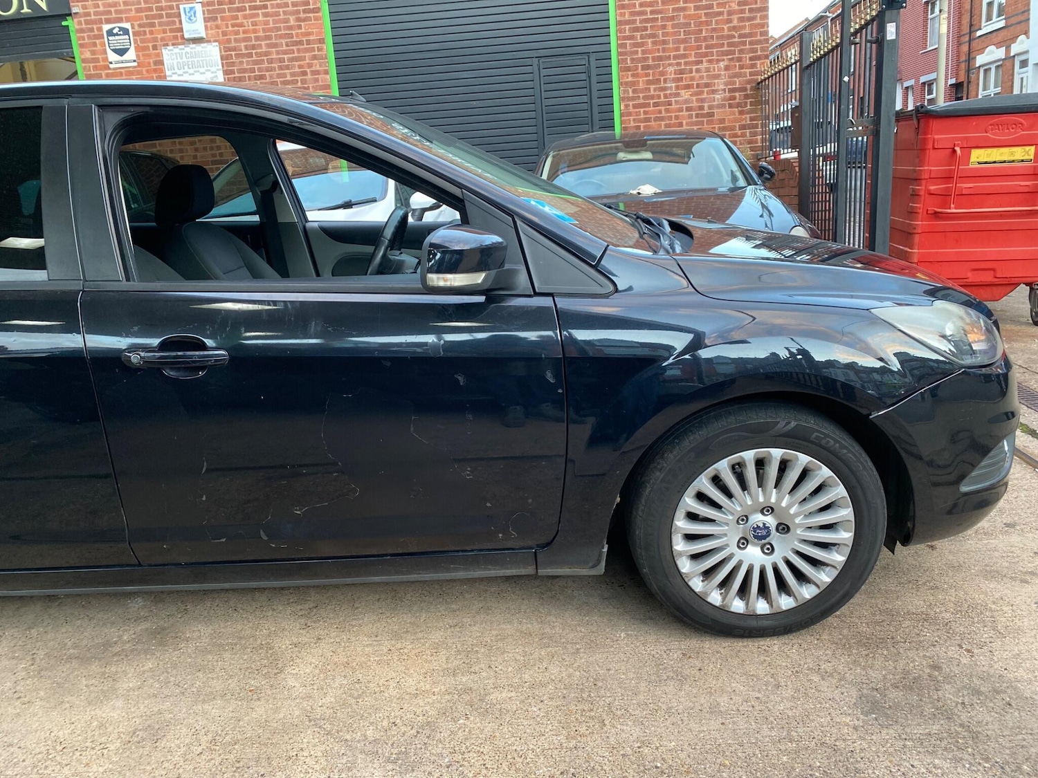 Used Ford Focus 2009 for sale - 76397945: Photo 6