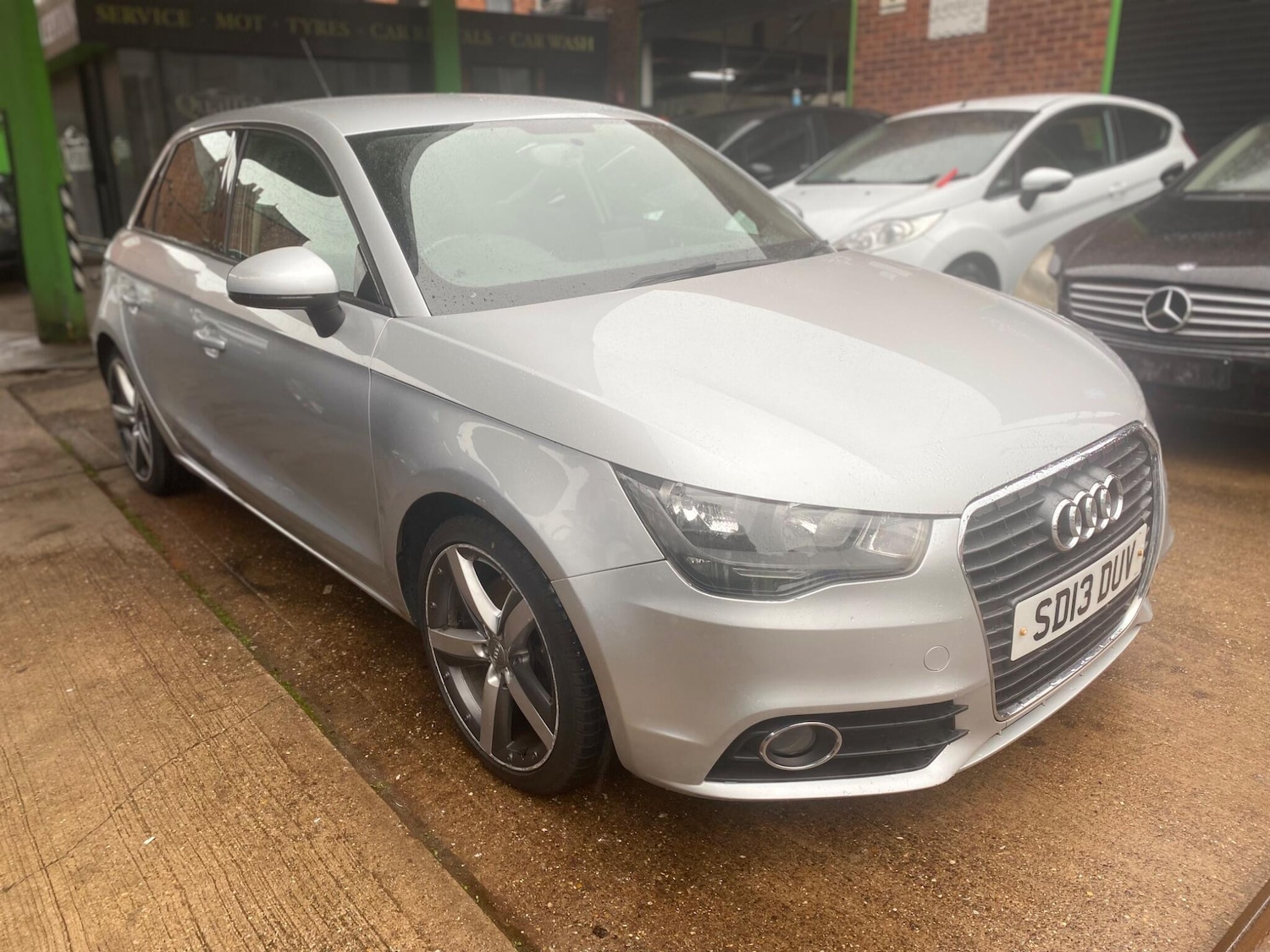 Used Audi A1 2013 for sale - 76538308: Photo 5