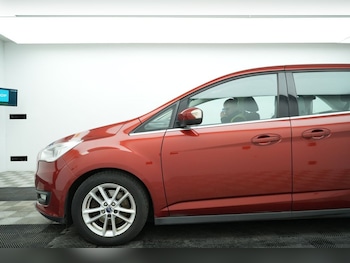 Used Ford Grand C-Max 2015 for sale - 78349670: Photo