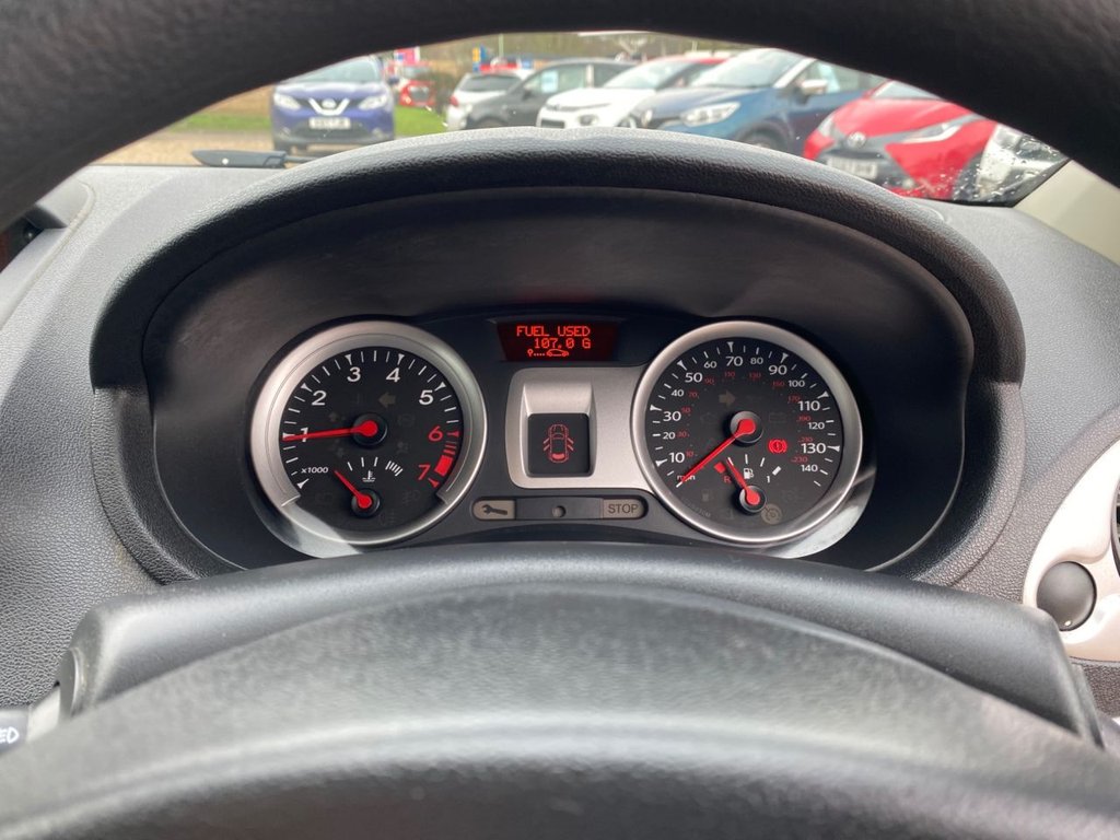 Used Renault Clio 2011 for sale - 77551508: Photo 19