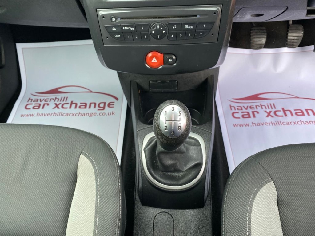 Used Renault Clio 2011 for sale - 77551508: Photo 25