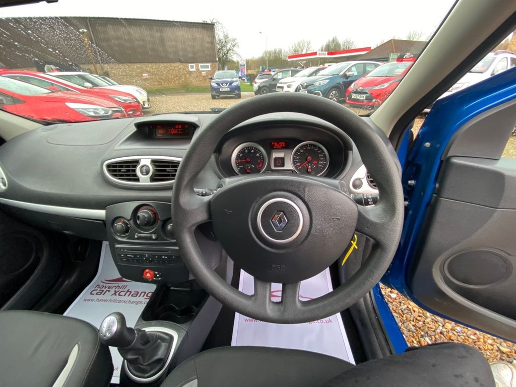 Used Renault Clio 2011 for sale - 77551508: Photo 30